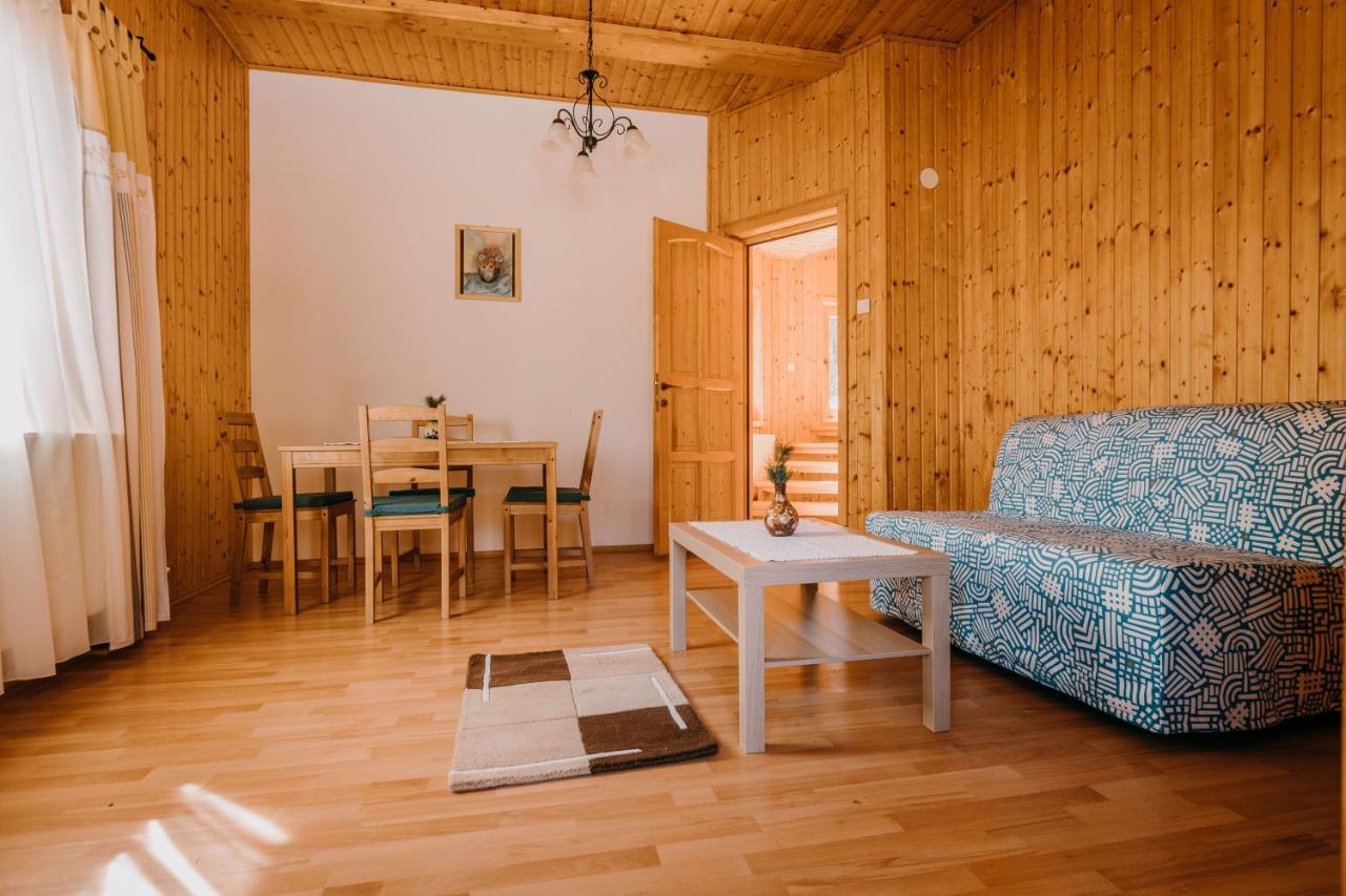 Pensiune și Camping Patru - Gheorgheni Gheorgheni  Exterior foto